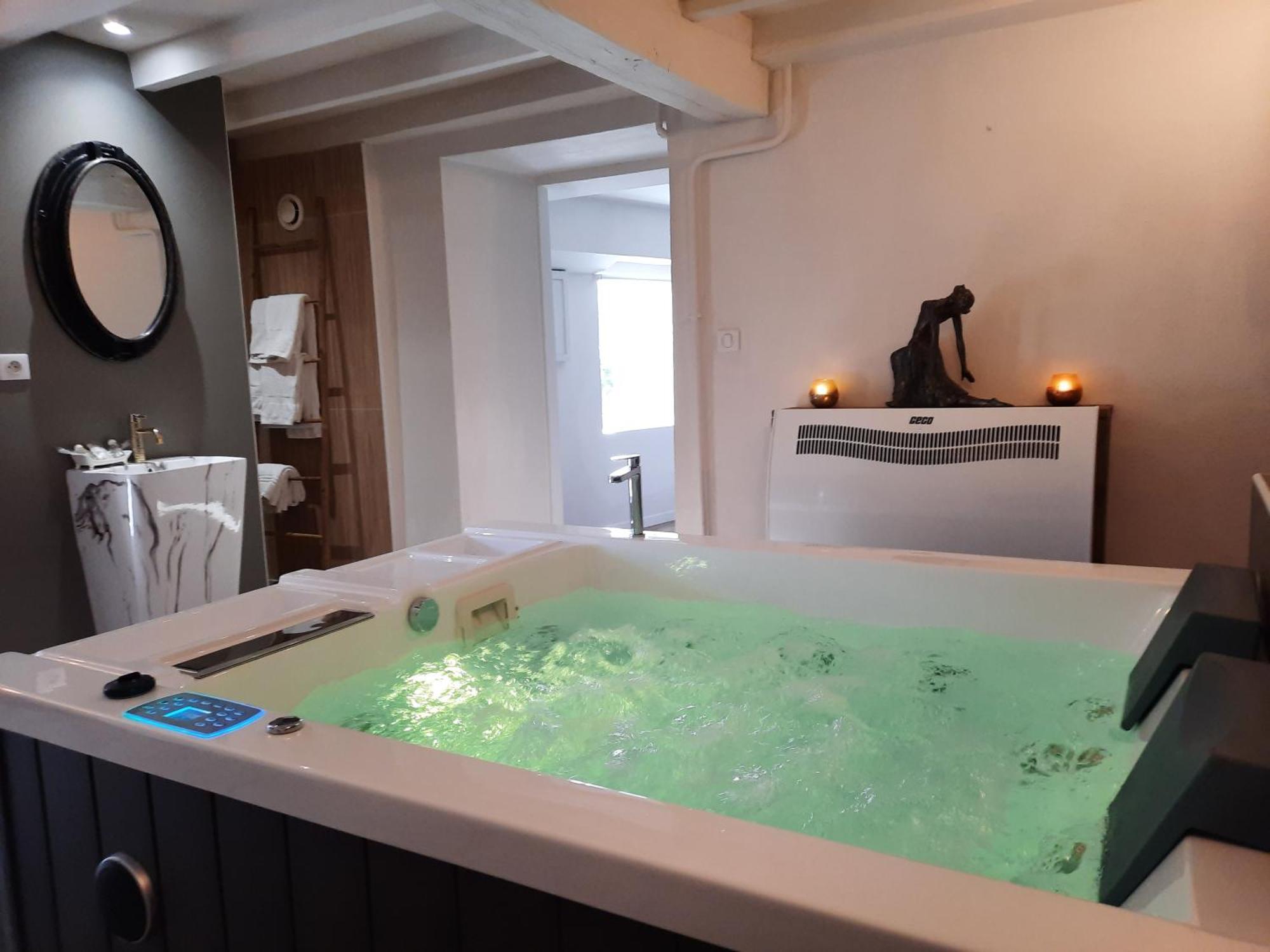 Charme Au Fil De L'Eau Otel Vendieres Dış mekan fotoğraf
