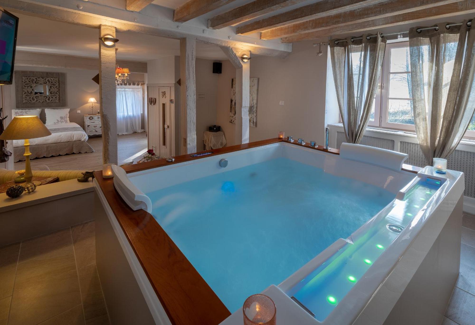 Charme Au Fil De L'Eau Otel Vendieres Dış mekan fotoğraf